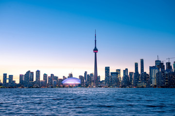Obraz premium Toronto city skyline at night, Ontario, Canada
