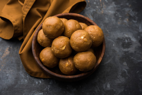 Churma Ladoo / atta laddoo / wheat flour laddu made using ghee and jaggery or sugar. selective focus