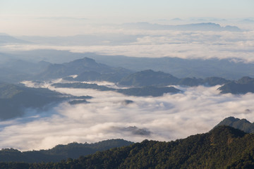 Obraz premium Sea of mist, fog and cloud mountain valley landscape