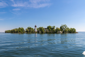 Abtei Kloster auf Frauenchiemsee von Westen