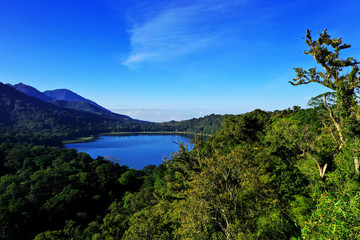 Fototapeta na wymiar Beautiful morning view of Lake Tamblingan, North, Bali.