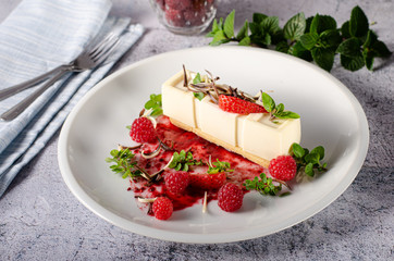 White chocolate dessert