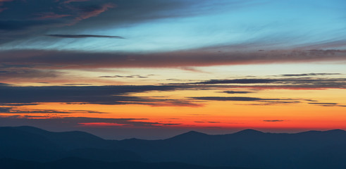 Obraz premium View of dramatic Carpathian mountains sky with colorful clouds and beautiful scenery