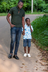 Obraz premium portrait of a young family in the countryside.