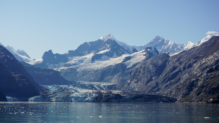 Fototapeta na wymiar John Hopkins Glacier in Glacier Bay, Alaska