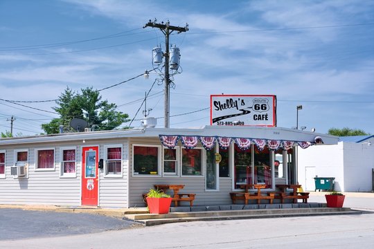 Cuba, Missouri, USA - July 18, 2017 : Shellys Route 66 Cafe in Cuba, located on historic Route 66.