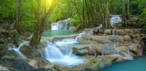 Naklejka premium Panoramic beautiful deep forest waterfall in Thailand