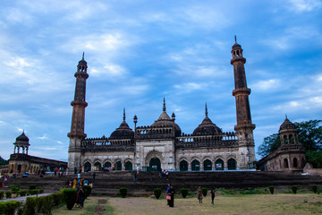 Fototapeta na wymiar Historical Monument Ashifi Masjid Lucknow