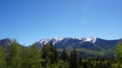 Fototapeta na wymiar Colorado Snow Capped Mountains