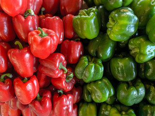 Fototapeta na wymiar Red and Green Bell Peppers