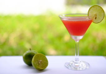 cocktail with lime and mint