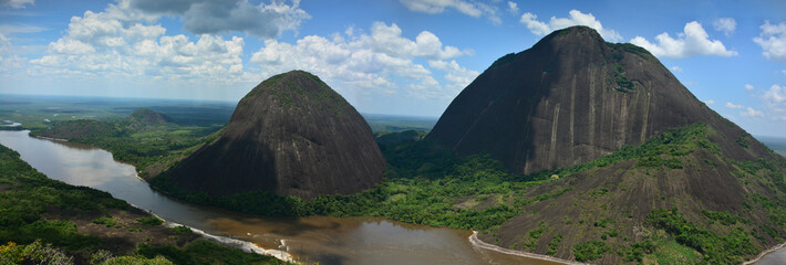 The amazing mountains of Mavicure. Guain&iacute;a, Colombia