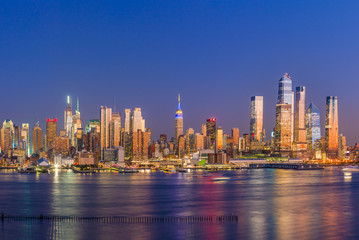 Fototapeta premium New York City Manhattan midtown buildings skyline at night