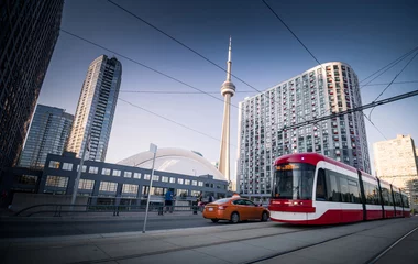 Tuinposter Streetcar in Toronto, Ontario, Canada © surangaw