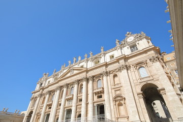 Fototapeta na wymiar St Peters basilica Vatican city