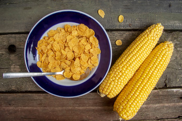 cornflakes with milk - delicious healthy breakfast