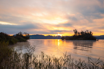 Obraz premium Sunrise at the Ammersee