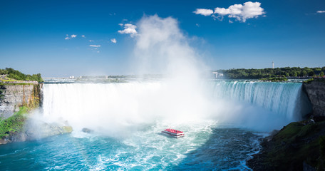 Niagara falls in the summer