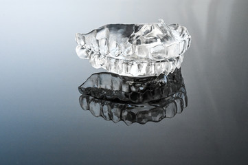 UKProtrusionsschiene Unterkieferprotrusionsschiene Unterkiefer-Protrusionsschiene ...