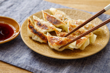 焼きギョーザ