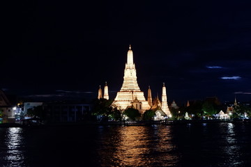 Naklejka premium arun tempel 