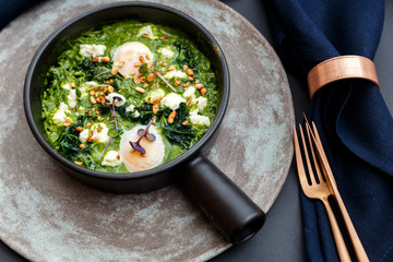 green omelette shakshuka