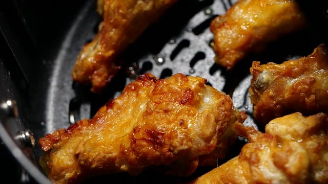 Chicken Wings Deep Fried In A Air Fryer, No Oil For Healthy Eating, Slow Motion