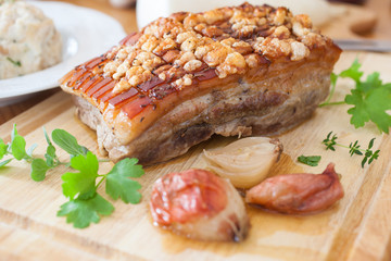 Krustenbraten