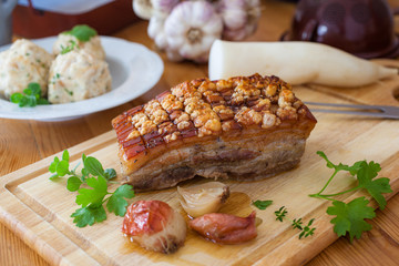 Krustenbraten