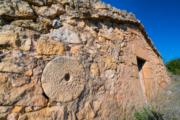 Cabanes de Volta, Construcción rural de piedra en seco, Valle del Set, Les Garrigues, Lleida,...