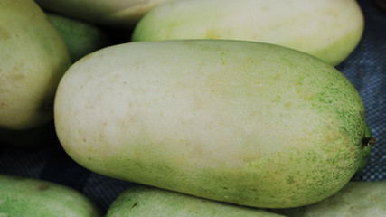 Large cucumbers live in Thailand, the meat is sweet, filling delicious.