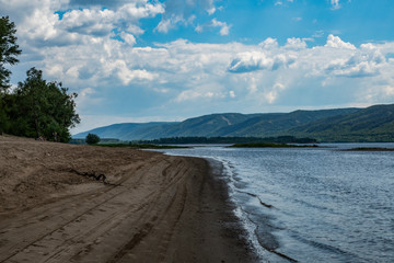 summer, clear, warm, day, trip, journey, walk, vacation, nature, forest, mountains, river, water, waves, shore, stones, sand, space, distance, expanse, observation, Islands, grass, blue, sky, clouds