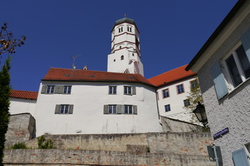 Mauern in Dillingen und Turm Schloss Dillingen
