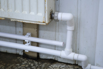 Installation of pipes for steam heating. Polypropylene pipes for heating and water.