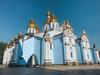 cathedral of christ the savior in moscow - obrazy, fototapety, plakaty