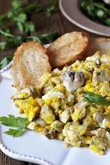 Scrambled eggs with brains of a cow, calf or sheep.The recipe for a dish with brains. Brains are pre-washed and boiled in brine with spices. Spanish cuisine sounds like 