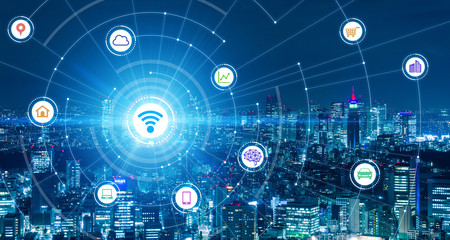 ワイヤレスネットワーク　5G　モバイル通信 © metamorworks