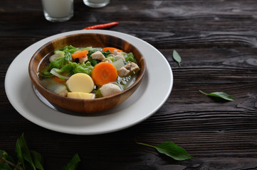Clear Soup with Tofu and Minced Pork