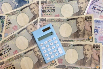 Fototapeta premium お金と電卓