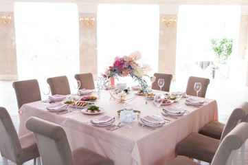 Wedding table decorations trends. Wedding banquet.