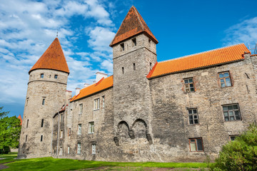 Fototapeta na wymiar Old towers and wall. Tallinn, Estonia