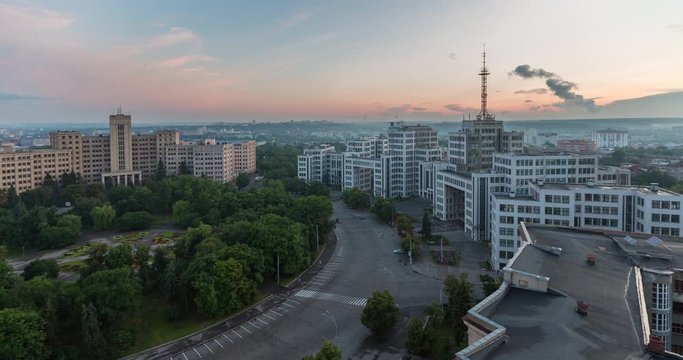Kharkov city, Freedom Square, Time lapse. Kharkov Gosprom building. City Sunset
