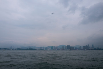 Fototapeta na wymiar 香港から島へ