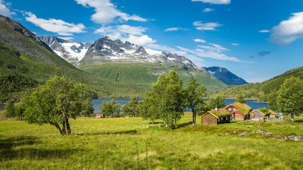 Fototapeta na wymiar Innerdalen valley in Trollheimen mountains, Norway.