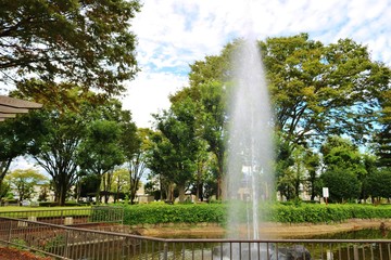 噴水　初秋　風景　杤木　公園