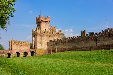 Fototapeta premium The city walls of Montagnana