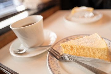 純喫茶のチーズケーキ