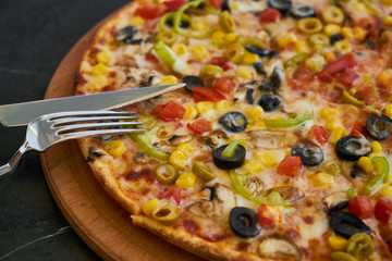 Delicious fresh vegetarian Italian pizza