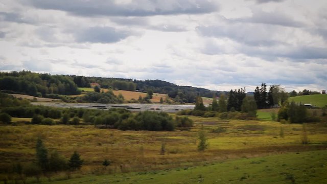 Right to left countryside pano at cloudy day