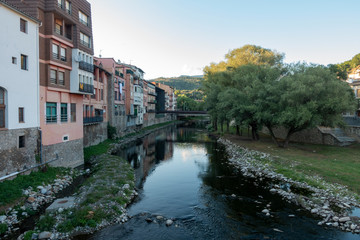 Fototapeta na wymiar Natural environment of the town of Ripoll in Girona
